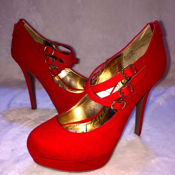 Material girl sexy red heels - Picture 2 of 8